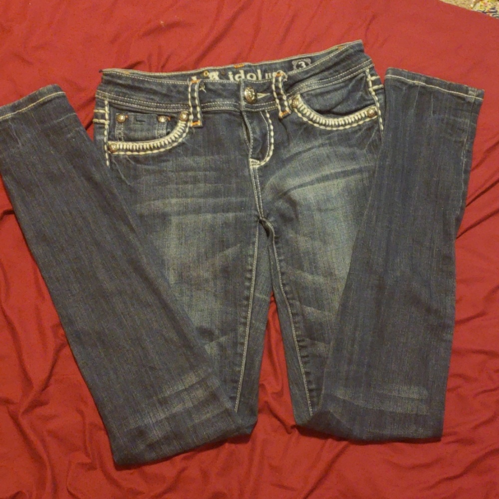 LA idol usa jeans size 3